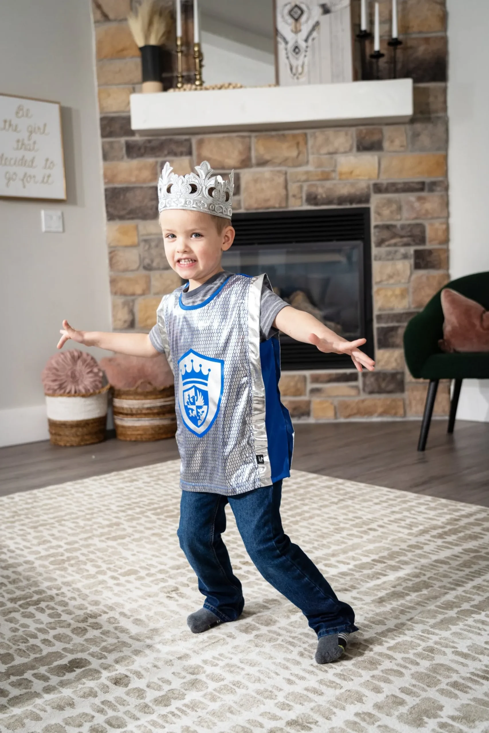 Little Adventures Blue Crusader> Knights & Dragons