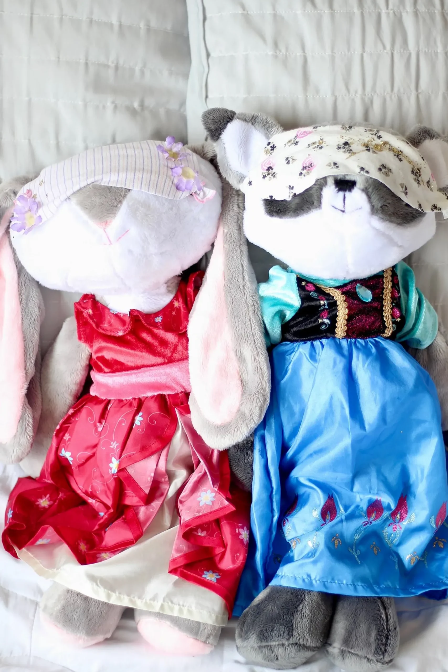 Little Adventures Doll Dress Ruby Princess> Doll Dress Ups