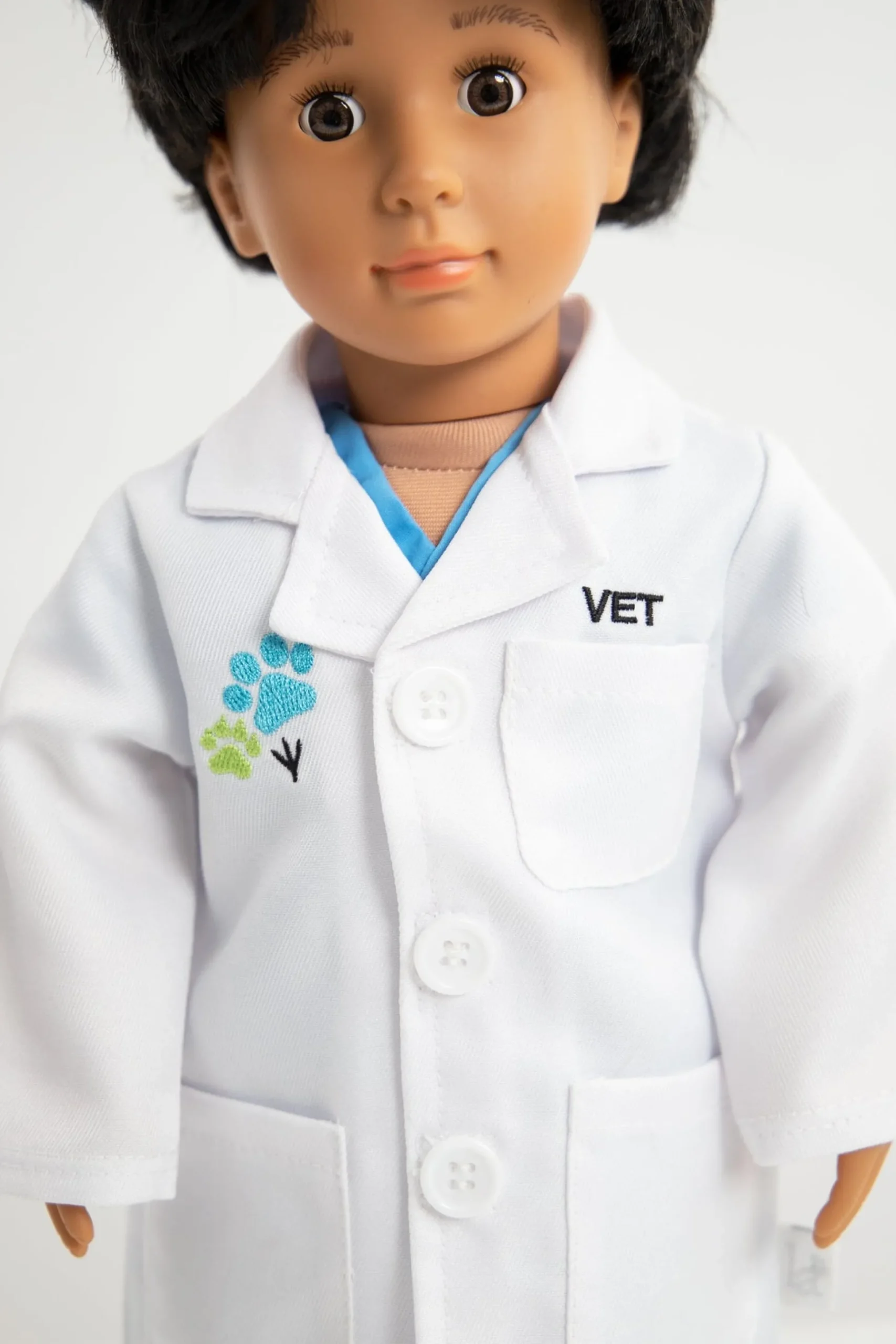 Little Adventures Doll Outfit Vet> Doll Dress Ups