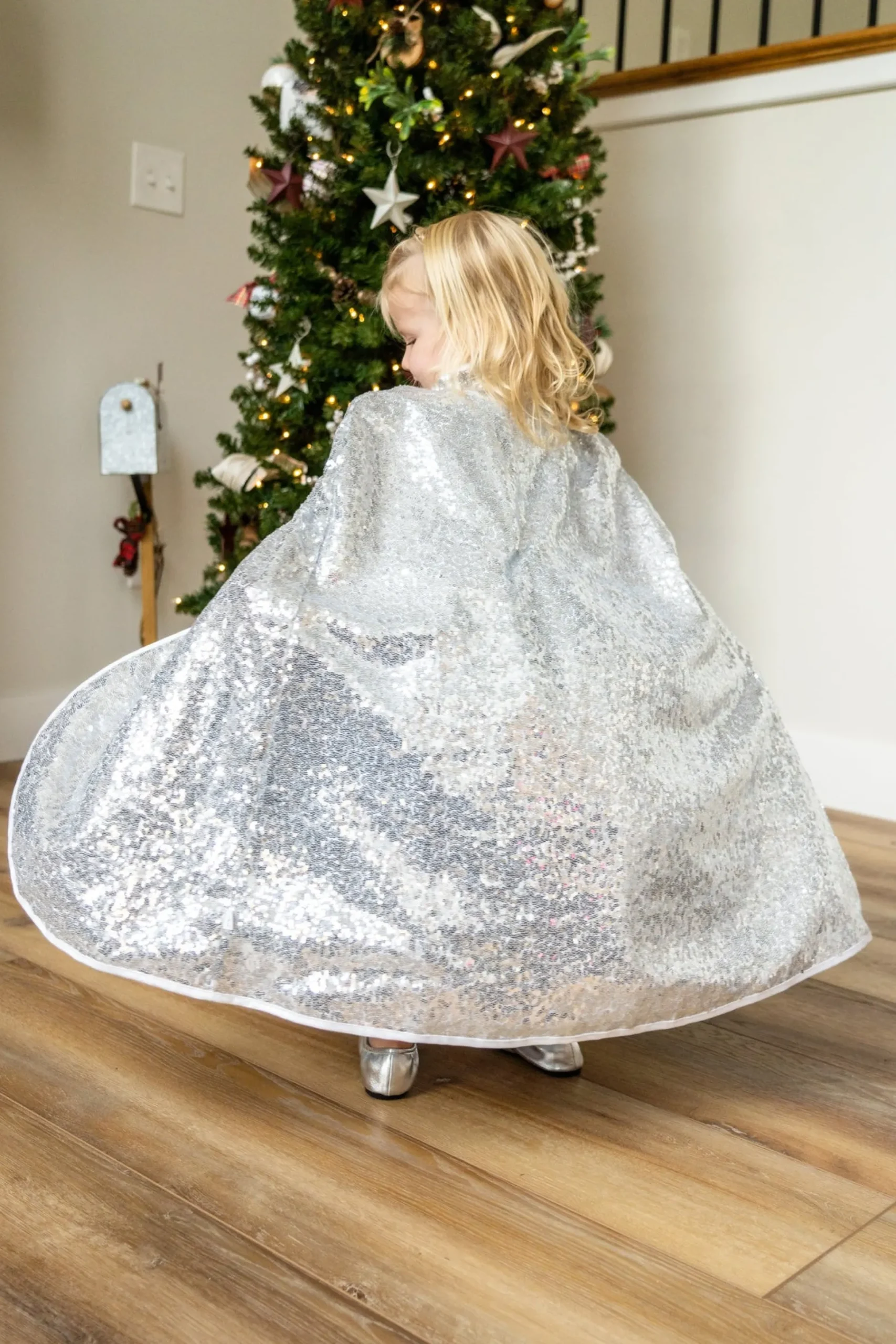 Little Adventures Silver Shimmer Cloak> Cloaks