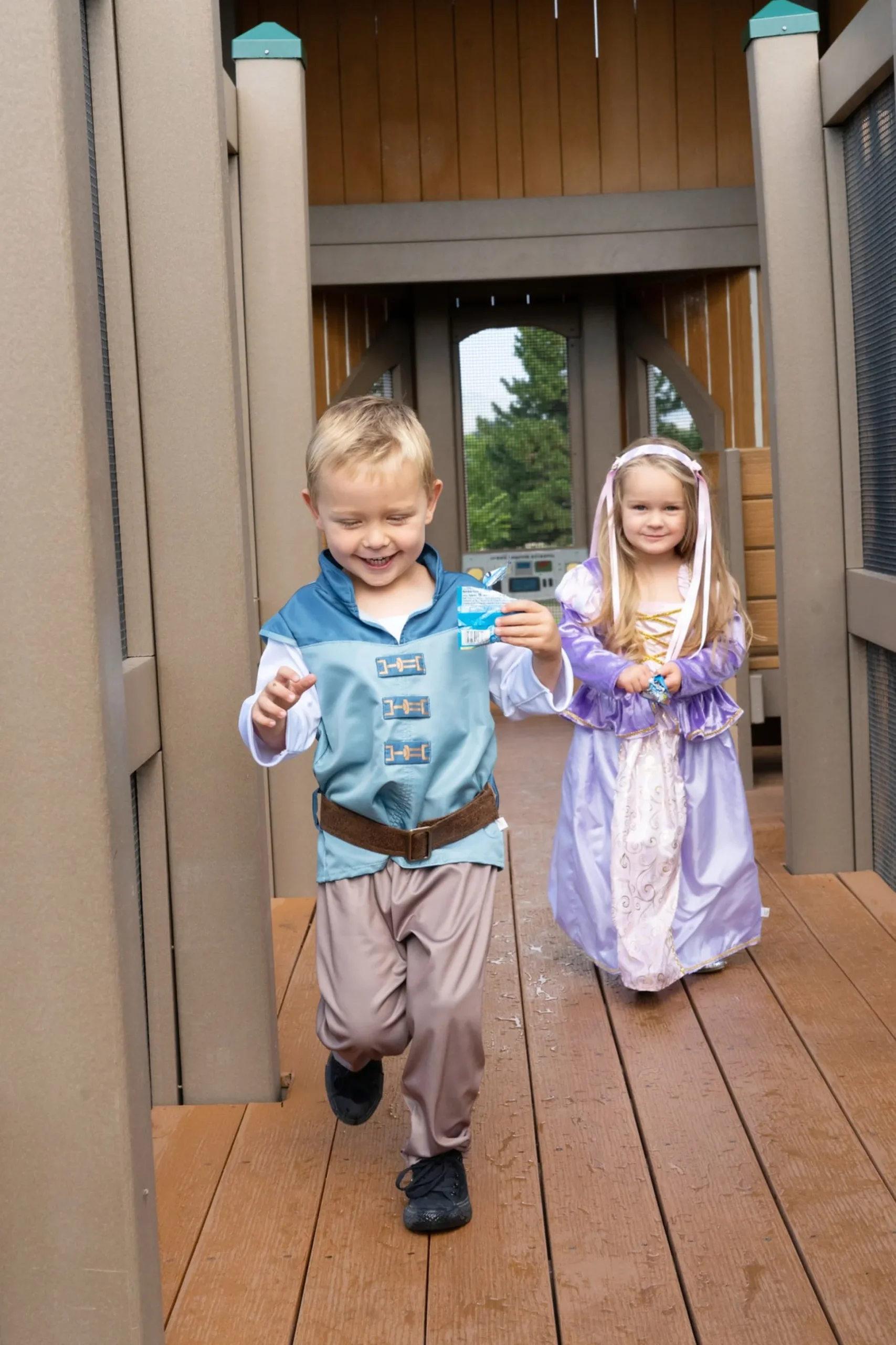 Little Adventures Tower Prince Set> Dress Ups